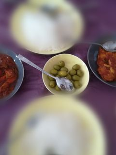 عکسی از دستور خورشت مرغ مجلسی😋