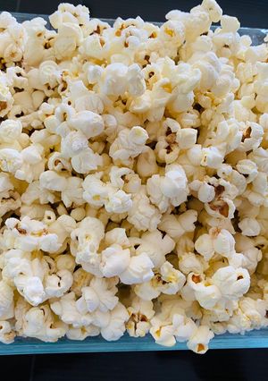 A picture of Low-Calorie Microwave Popcorn.