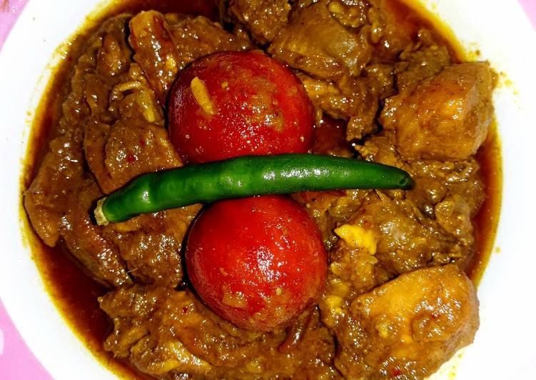 Chicken plum curry