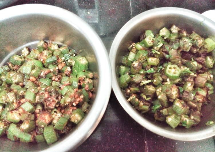 How to Make Any-night-of-the-week Vendakai karamadhu(2 method South Indian style Okra stir fry)