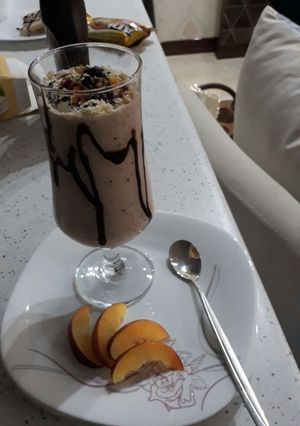 عکسی از دستور شیک هلو