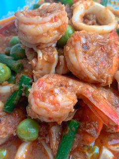 รูปของ ผัดพริกแกงปลาหมึก+กุ้ง