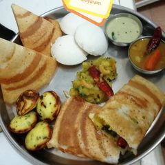 A picture of Idly/Dosa/Paniyaram(with1batter).