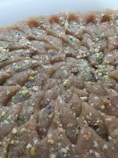 عکسی از دستور حلوای دارچینی