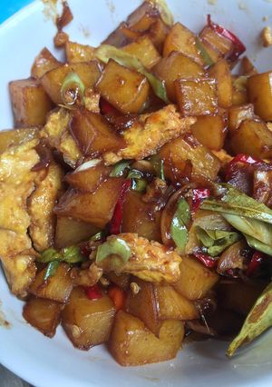 Foto resep Tumis kentang asem manis