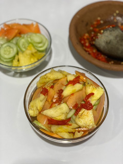 Foto resep Rujak Kuah Pindang Khas Bali