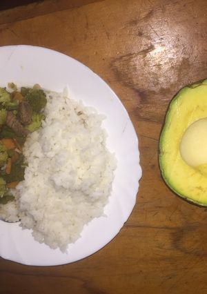 A picture of Broccoli and french beans beef stew.