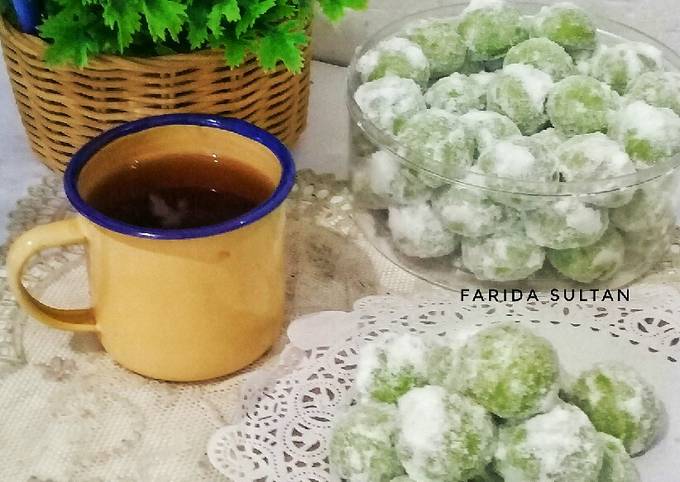 Resep Putri Salju Pandan Keju Lumeerr Oleh Farida Sulthan Ig Malika Cookpad