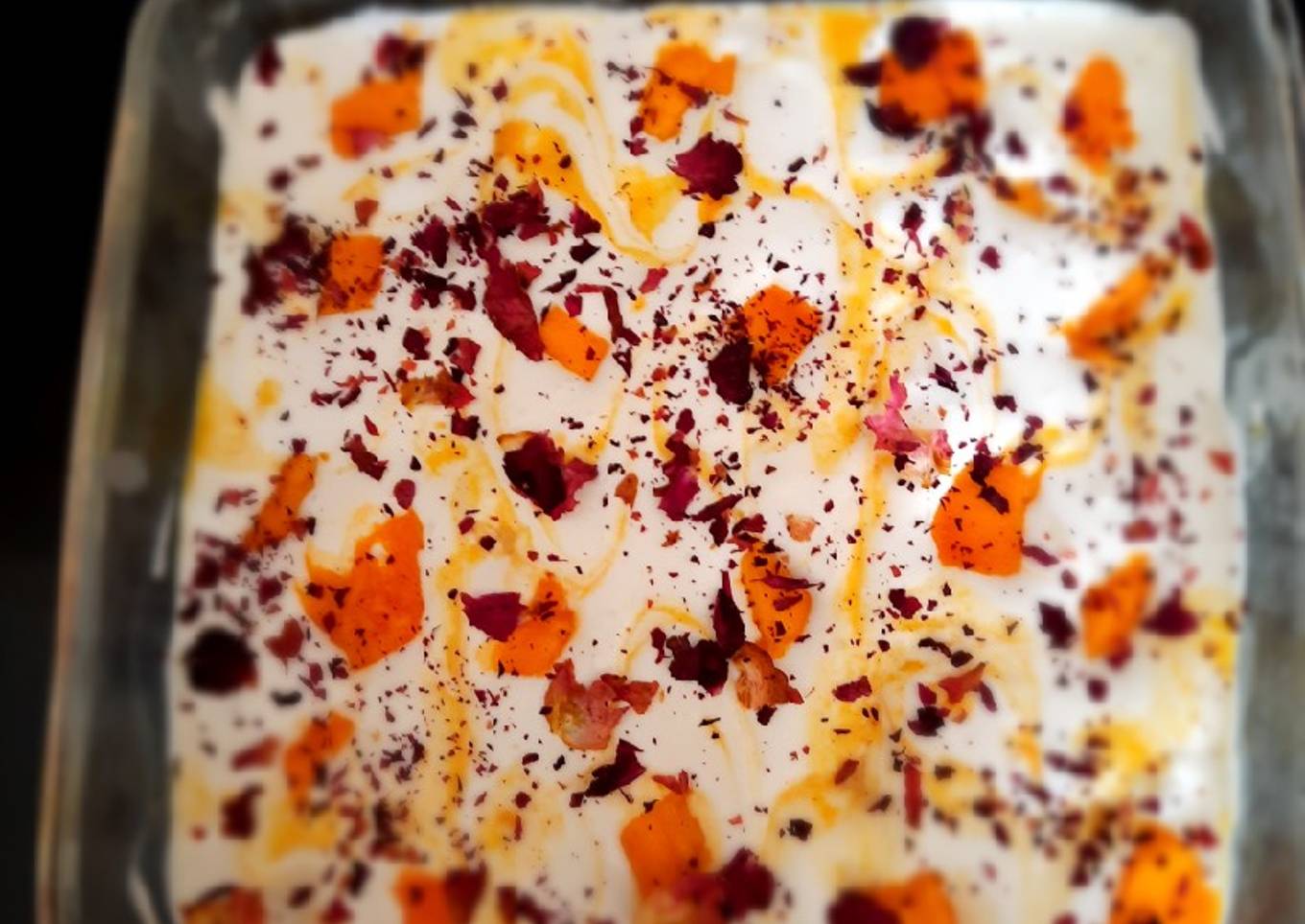 Mango frozen dessert