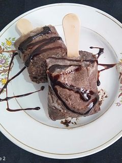 ઓરિયો બિસ્કીટ કેન્ડી (Oreo Biscuit Candy Recipe in Gujarati) રેસીપી મુખ્ય ફોટો