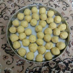 A picture of Besan laddu.