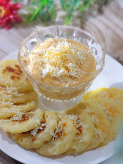 Foto resep Pancake Nasi Saus Keju