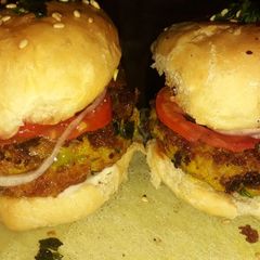A picture of Aloo tikki burgers.