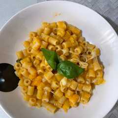 Una foto de #667 Tubetti con zucca, patate e provola 🎃🥔🧅🧀