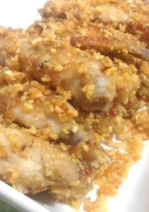 牛油蒜酥單骨雞翼 的食譜成品照片