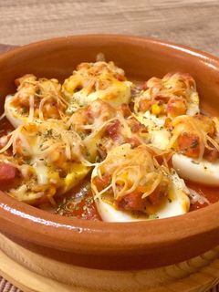 Una foto de Huevos rellenos