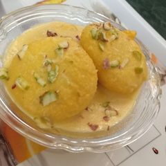 A picture of Rasmalai.