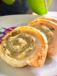 青蔥乳酪酥皮卷 - 簡易偽迷你蔥抓餅 的食譜成品照片