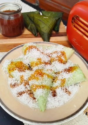 Foto resep Lupis Dengan Sirup Gula Merah (Jajanan Pasar)