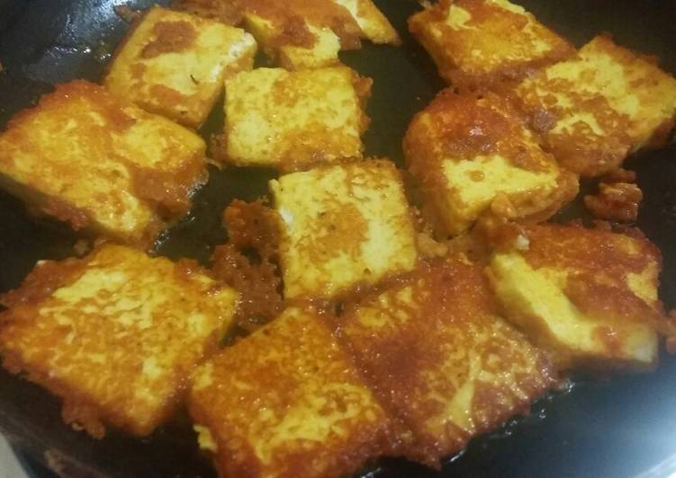 Recipe of Quick Paneer tawa fry