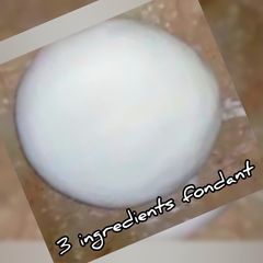 A picture of 3 ingredients fondant.