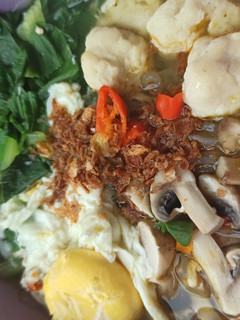 Foto resep Mie Shirataki kuah kari ayam debm