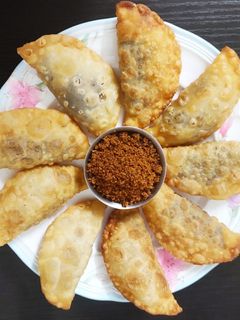 ஆப்பிள் சோமாஸ் (Apple Somas recipe in tamil) செய்முறை முக்கிய புகைப்படம்