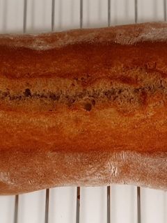 Una foto de Pan casero de espelta integral