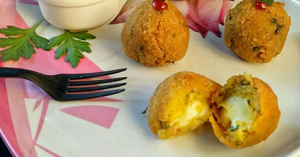Bread potato cheese balls Recipe by Rupali Kolvekar Cookpad