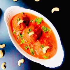A picture of Shahi stuffed Lauki Kofta.