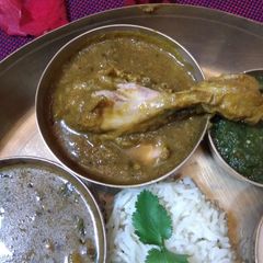 A picture of Curry chicken.
