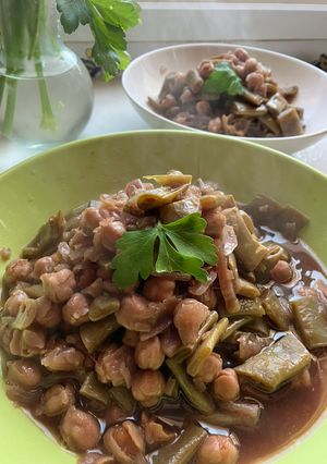 Una foto de Potaje de garbanzos con verduras y especias sabor Cookpad