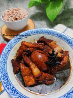 Foto resep Hong Bak Rice cooker / Pork soy sauce rice cooker(Non Halal)