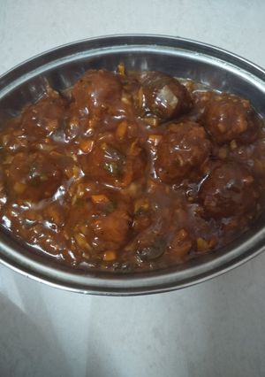 A picture of Chicken manchurian.