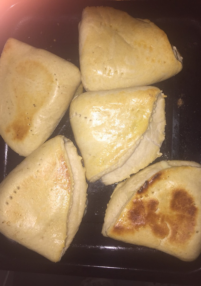 Una foto de Dobladitas rellenas con queso 🧀 y sin queso