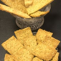 Multigrain Masala/Savoury Crackers Without Oven A picture of Multigrain Masala/Savoury Crackers Without Oven.