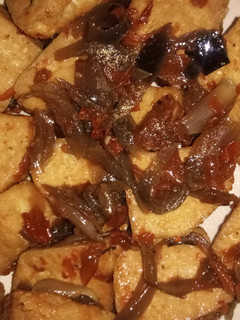 Awara da sauce ainihin hoton girkin