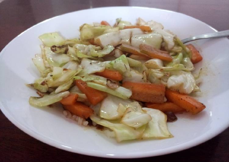 Steps to Prepare Speedy Crispy Cabbage salad