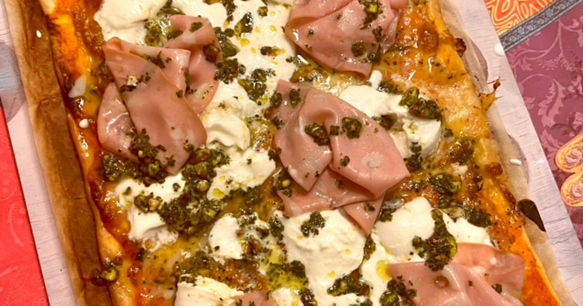 Pizza Mortadella y Burrata Receta de Josemi CilantroYHierbabuena Cookpad