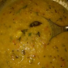 A picture of TOOR DAL with tadka.