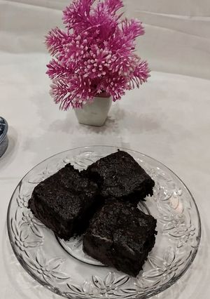 A picture of Fudgy Brownies.