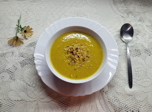 Una foto de Sopa crema de verduras