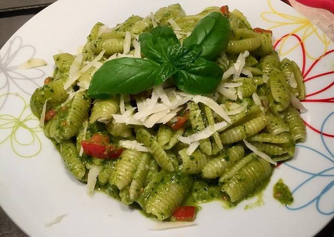 Ricetta Gnocchetti Sardi Al Pesto Di Veronica Girgenti Cookpad