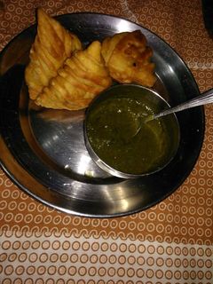 स्ट्रिप समोसा (Strip samose recipe in hindi) रेसिपी मुख्य फोटो