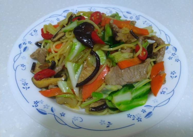 台式炒麵-誰說一個人只能當老外<三餐總是在外>