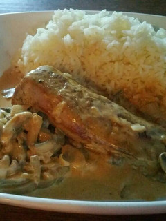 A picture of Beef Stroganoff.