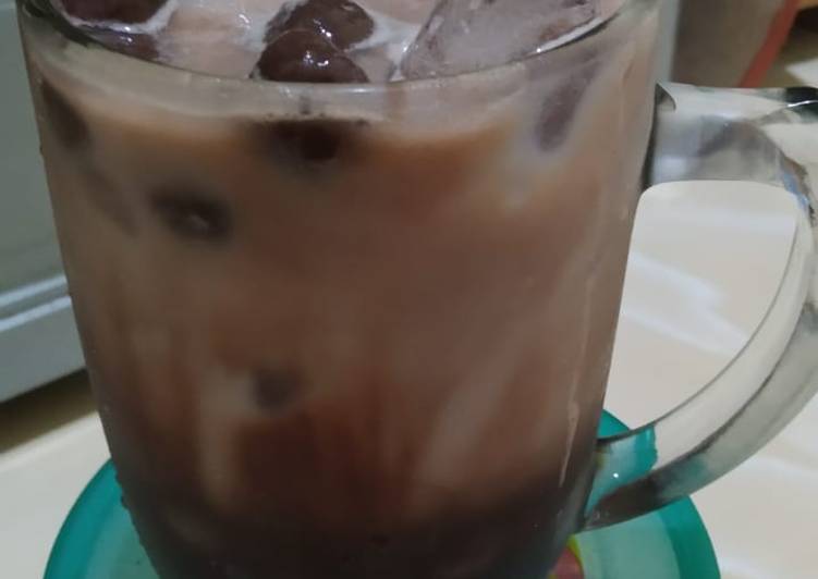 Cara Gampang Menyiapkan Choco boba drink homemade, Lezat