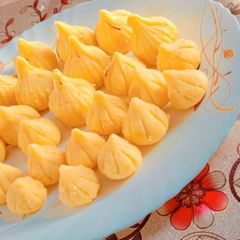 A picture of Kesar Modak.
