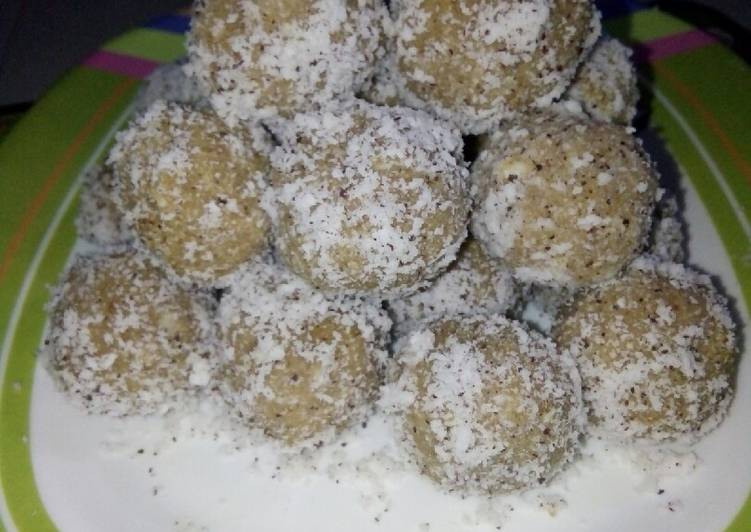 Easiest Way to Vegan Yummy Rawa Coconut Gud Laddoos
