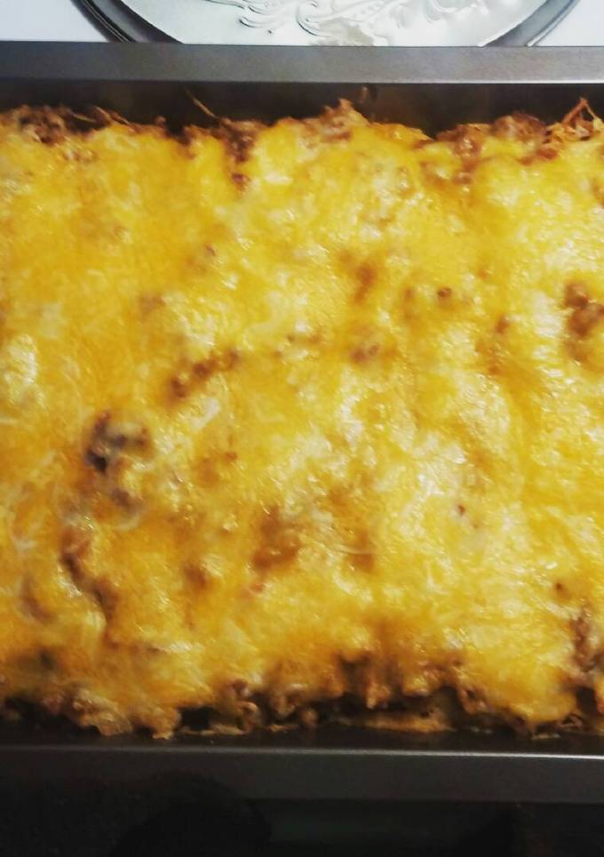 A picture of Easy Frito Taco Bake.